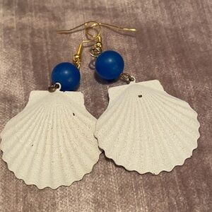 Shell Earrings 925 Vermeil French Hooks NWOTS